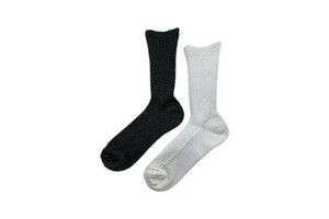 FAKUI　GLITTER ASYMMETRIC SOCKS　BLACK×WHITE　ラメアシンメトリーソックス