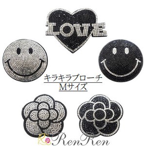 キラキラブローチMサイズ　デコパーツ　キラキラデコ　デコ雑貨