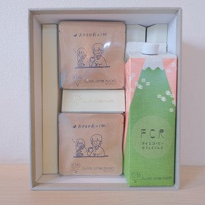 カフェインレスコーヒーギフトセット（ドリップバッグ10個、リキッドコーヒー1本）＜ドリップコーヒー＞