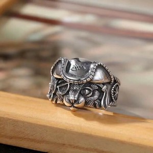 猫　ネコ　リング 指輪　リング フリーサイズ　シルバー925メッキ S925 リング　シルバー925 リング