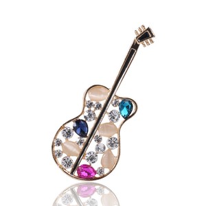 ブローチ   おしゃれ ブローチ バイオリン　入学式  結婚式 華やか　ブローチ キラキラ　楽器