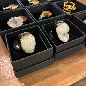 Silver-Based Crystal Ring Jewelry 2-types