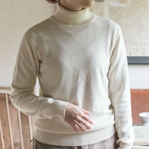 【25年秋冬予約】＜フェアトレード＞オーガニックコットンリブタートルネックトップ