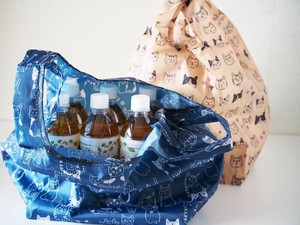 NP*NEWコンビニバッグ　エコバッグ　猫柄