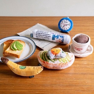 【DULTON】ダルトン WAG  プラッシュトイ ペット用おもちゃ 鳴き笛入り ぬいぐるみ 犬