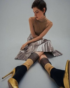 FAKUI　BIG MESH FRILL GLITTER SOCKS　BLACK×GOLD×BLACK　ビッグメッシュフリルソックス