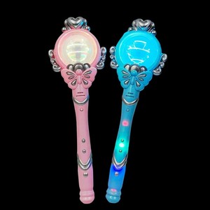 光るおもちゃ　ドリームスピンバトン TM