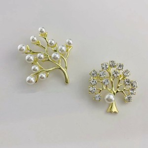 パール　ブローチ 卒業式   ブローチ 花 フラワー 花束 入学式 入園式  結婚式 華やか　ブローチ キラキラ