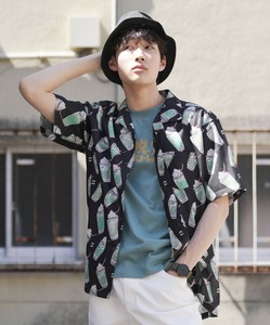 【KANSAI YAMAMOTO】KANSAI JAPAN昭和モチーフ柄開襟シャツ