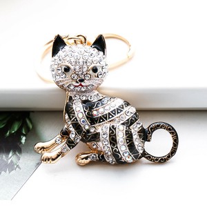 猫　キーホルダー バッグチャーム  キーリング 飾り  アクセサリー　猫 雑貨 猫 ねこ ネコ 猫グッズ
