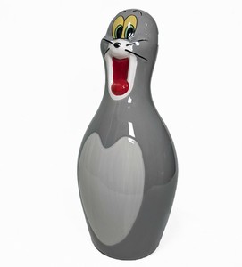 再入荷！TOM&JERRY　ボウリングのピン型の貯金箱・・・【ボウリングピンバンク　トム】