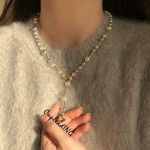 ＜SALE＞激安セール レトロ ロング パールネックレス 気質 ファッション Y字チェーン 鎖骨ネックレス