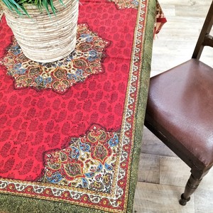 テーブルクロス　ペルシャ　更紗　100x150cm　レッド系 【S008】