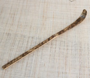 茶道具・お手頃価格【定番】竹製　茶杓　虎竹調