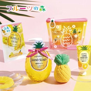 フルーツの森 南国パイン ボディーミスト/ハンドジェル/ハンドソープ/バスパウダー/バスボム/プチギフト