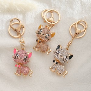 猫　キーホルダー バッグチャーム  キーリング 飾り  アクセサリー　猫 雑貨 猫 ねこ ネコ 猫グッズ
