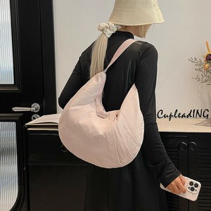 シーズン商品 激安セール ショルダーバッグ クロワッサン ハンドバッグ マカロン系 スポーツバッグ