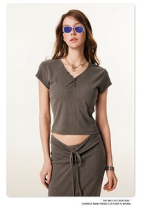 Tシャツ  Vネック  無地 半袖   快適 レディース ファッション    DYL074