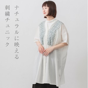 【2025新作】前開き刺繍チュニックブラウス　刺繍　チュニックブラウス　前開き