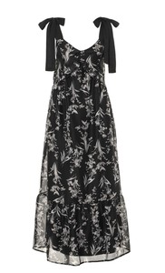 洋装/连衣裙 花朵 黑白
