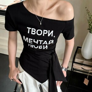 アシンメトリーオフショルTシャツ
