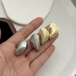 イヤリング 18k 　ピアス S925ポスト　ピアス アレルギー　シルバー925 ピアス　貝