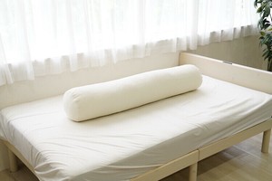 【枕】 マシュマロここちの抱き枕　grandeStyle（専用カバー付）
