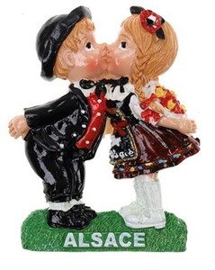 【ドイツより直輸入】マグネット　ALSACE　アルザス　BOY&GIRL 7.5cm