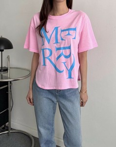 【2025春夏新作】裾ラウンドMERRYロゴTシャツ