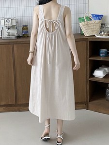 【2025春夏新作】バックシャーリングリボンノースリーブワンピース