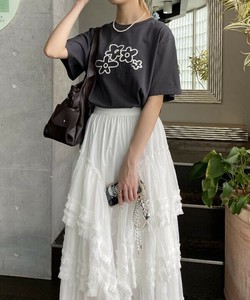 【2025春夏新作】ブラシのお花T フラワー刺繡Tシャツ