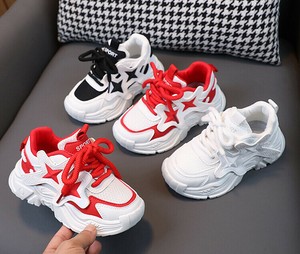【最新作KIDS'】【履き心地抜群！超売れ筋】　韓国最新サイドキラキラデザインキッズスニーカー