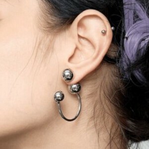 [ピアス]2way仕様【片耳】シルバーボールピアス シルバー/アシンメトリー レディース オシャレ