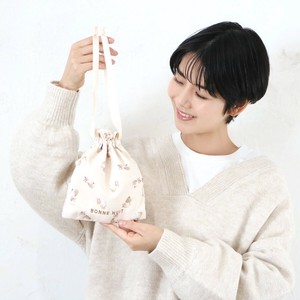 【2025新作】モチーフプリント巾着ポーチ ネコ　猫 ポーチ 小物入れ シュナウザー うさぎ
