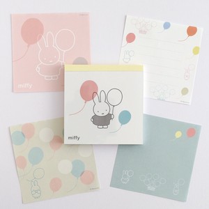【miffy】 メモパッド・スクエア（balloon）