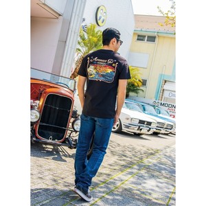 Honmoku "Avenue D" Tシャツ [TM923BK]