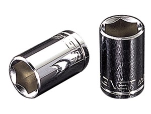 差込角1/2SQ 32mm ソケット 6角