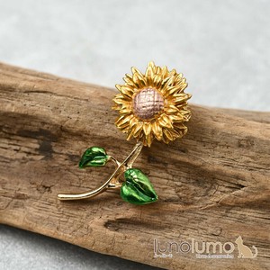 Brooch Flower Ladies fashion Summer Presents Sunflower Brooch