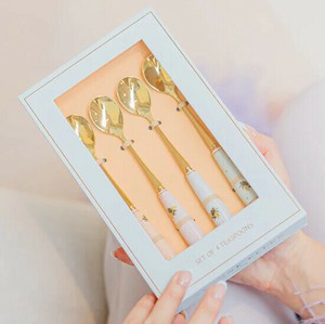 【6/8まで予約販売】イヴォンヌ・エレン ティースプーン4本セット BEE【ギフトBOX入り/中国製】