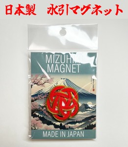 Magnet/Pin Made in Japan