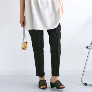 Cropped Pant Center Press Waist Flocking Finish Tapered Pants