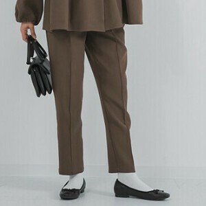 Cropped Pant Center Press Waist Flocking Finish Tapered Pants
