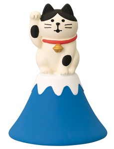 Animal Ornament Tuxedo [Expected Mid October]