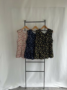 Pre-order Vest/Gilet Floral Pattern