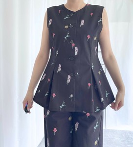 花柄プリントベスト