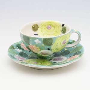 Cup & Saucer Set