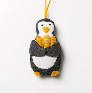 英国直輸入　フエルトミニキット　動物シリーズ　ペンギン