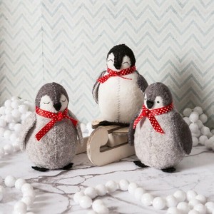 UK直輸入　フエルトキット　ベビーペンギン　赤ちゃんぺんぎん