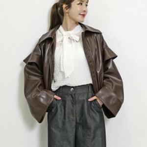 【25AW/予約特典10%OFF！】 PUレザー ステンカラー フリルスリーブ バルーン ボンバー ブルゾン ジャケット