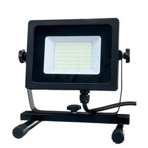 坂謙 矢田 超薄型LEDワークライト 5500ルーメン YD-F50W 19013577